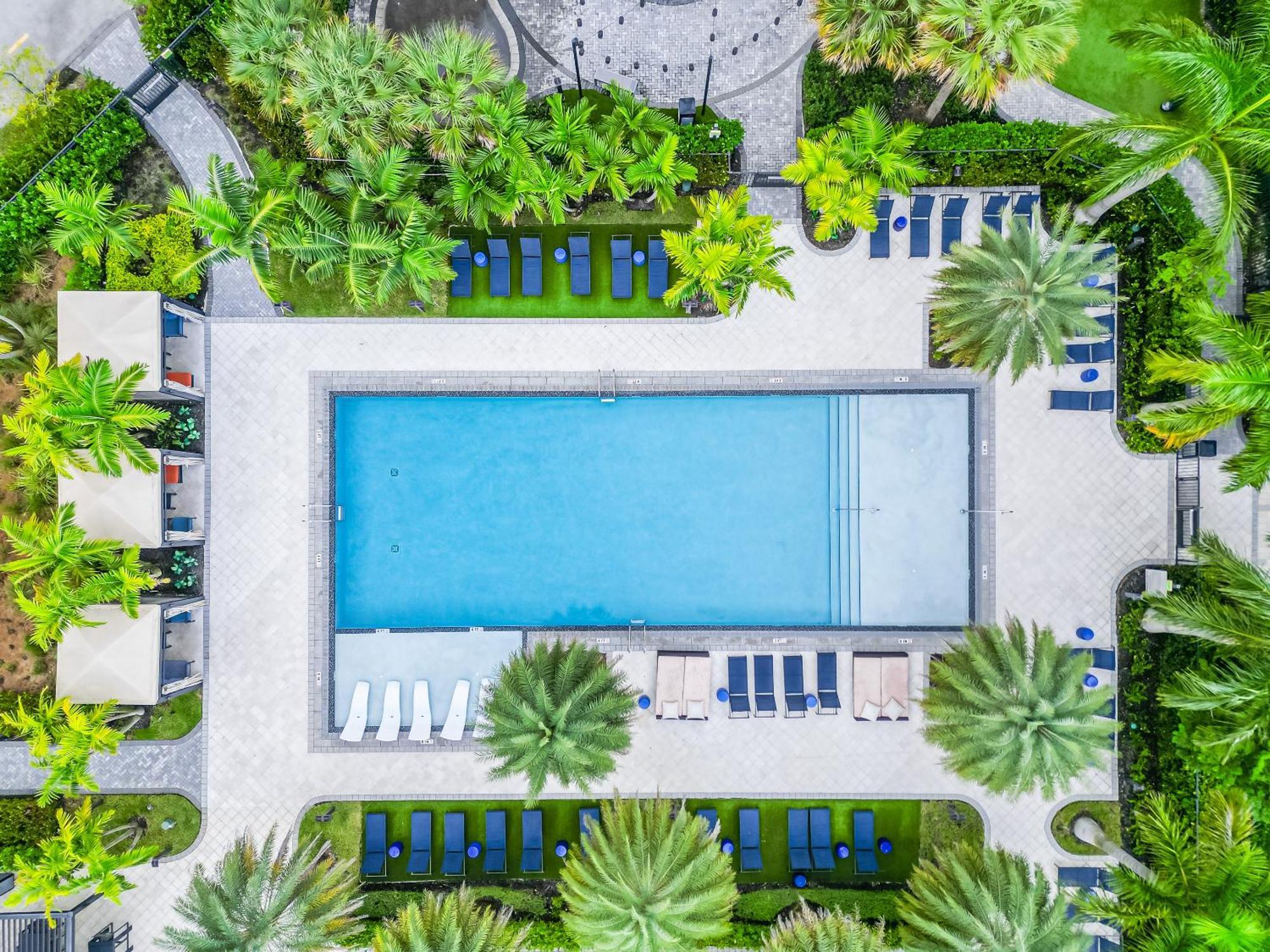 Amazing 2 Bedroom Unit In Doral Miami With Free Parking 하이얼리어 가든스 외부 사진
