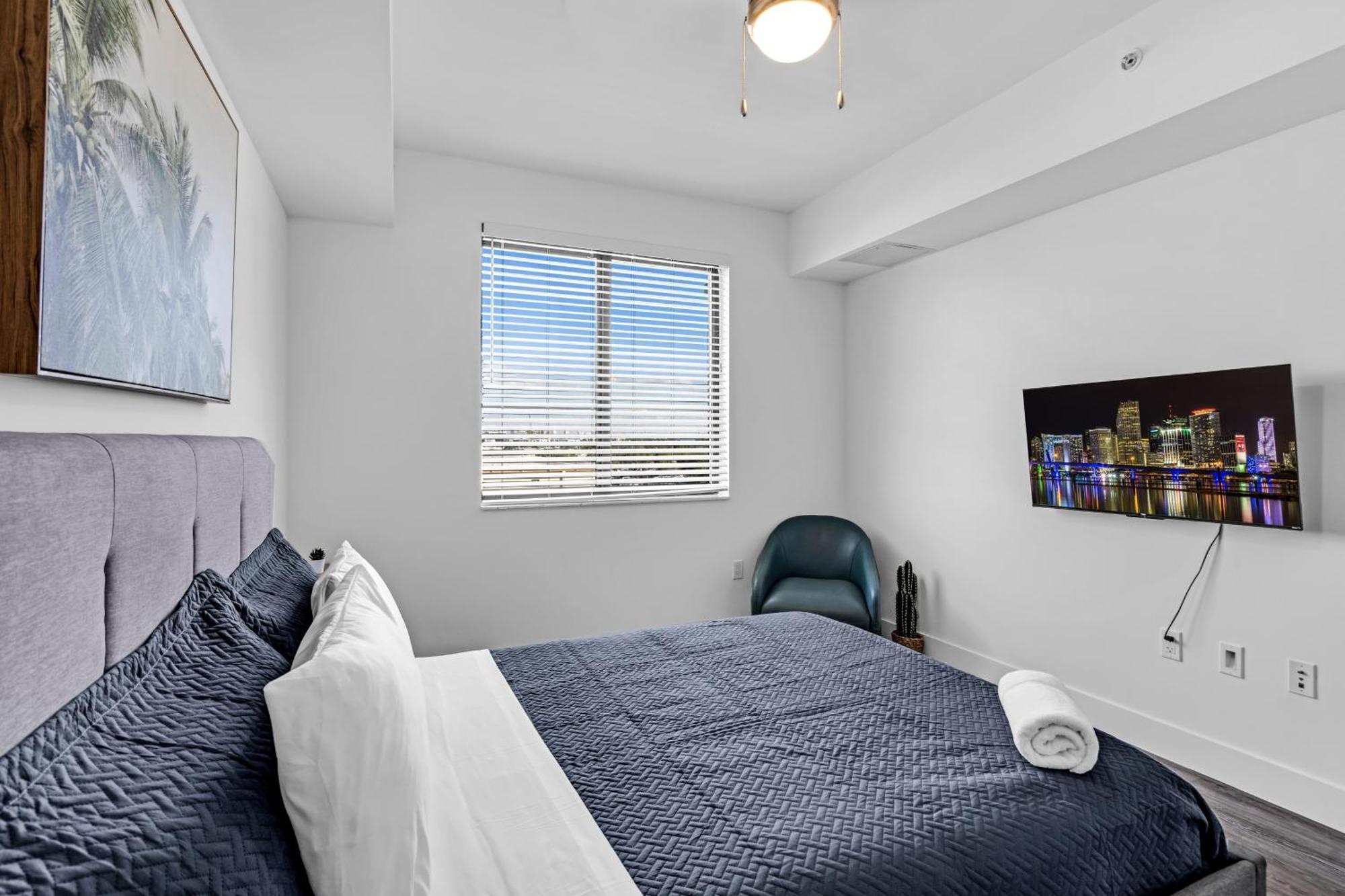 Amazing 2 Bedroom Unit In Doral Miami With Free Parking 하이얼리어 가든스 외부 사진